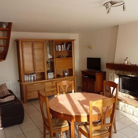 Charmante Maison En Campagne Grand-Fougeray エクステリア 写真